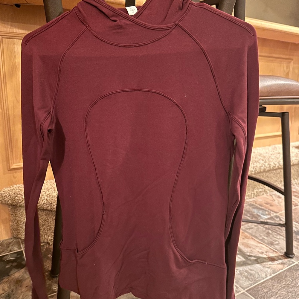 Lululemon Pullover Hoodie size 6